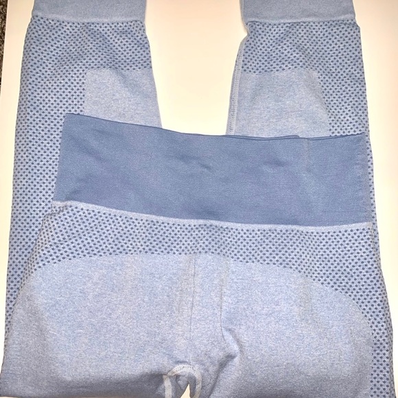 Yoga 9 Attract Power 2-piece leggings and sports bra set - Picture 5 of 5